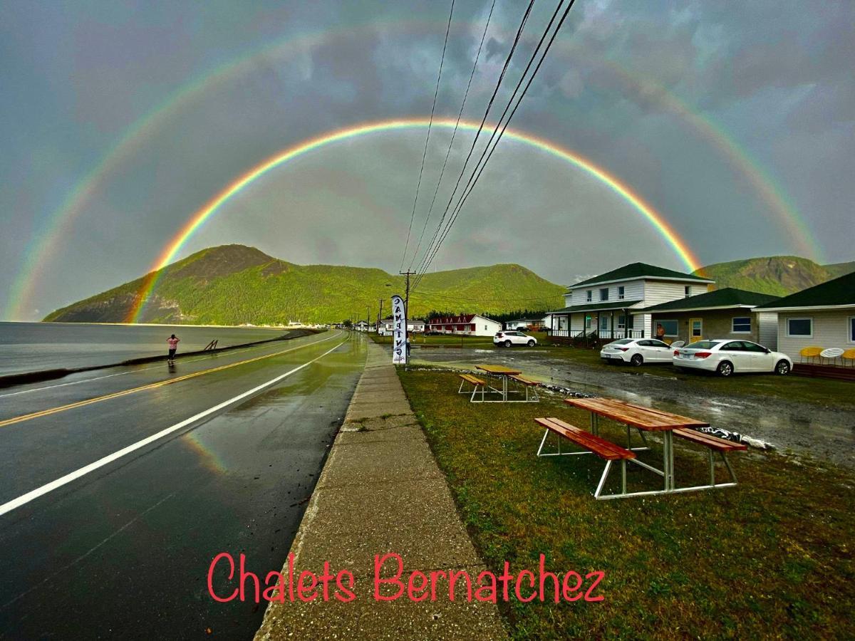 Chalets Bernatchez Mont-Saint-Pierre Eksteriør billede