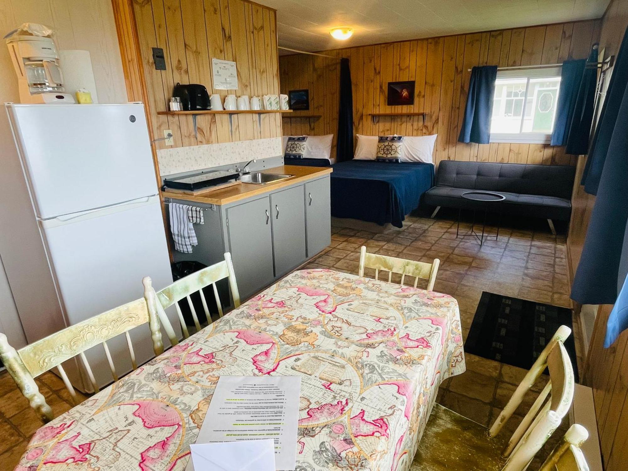 Chalets Bernatchez Mont-Saint-Pierre Eksteriør billede